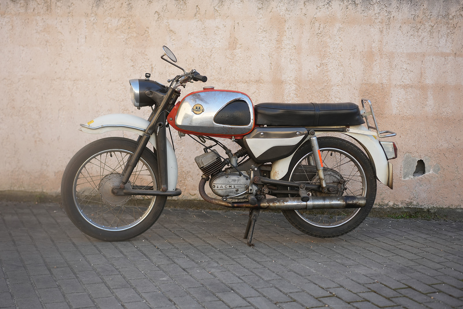 Sachs Prior 50cc lateral horizontal